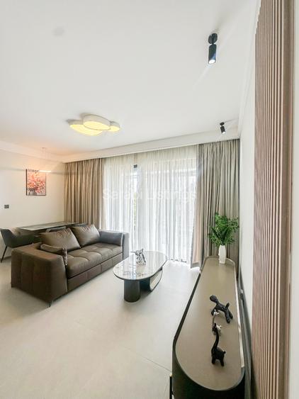 2 Bed Apartment with En Suite in Riverside