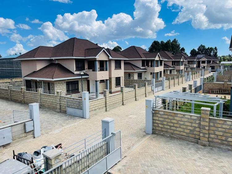 4 Bed House with En Suite at Lussingetti