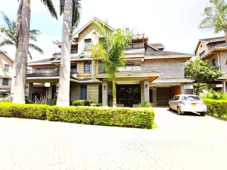 5 Bed Townhouse with En Suite at Westlands 5 Bed Townhouse with En Suite at Westlands
