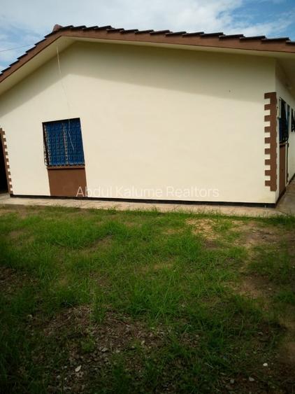 2 Bed House with En Suite at Bamburi
