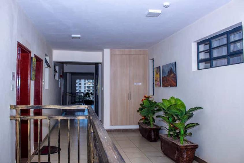 1 Bed Apartment with En Suite in Westlands Area