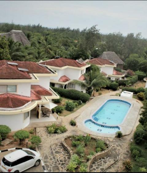 4 Bed House with En Suite in Watamu