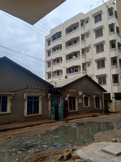 10 Bed House with Borehole at Bamburi