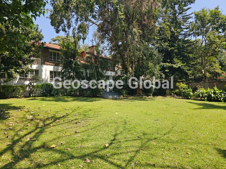 5 Bed House with En Suite in Gigiri