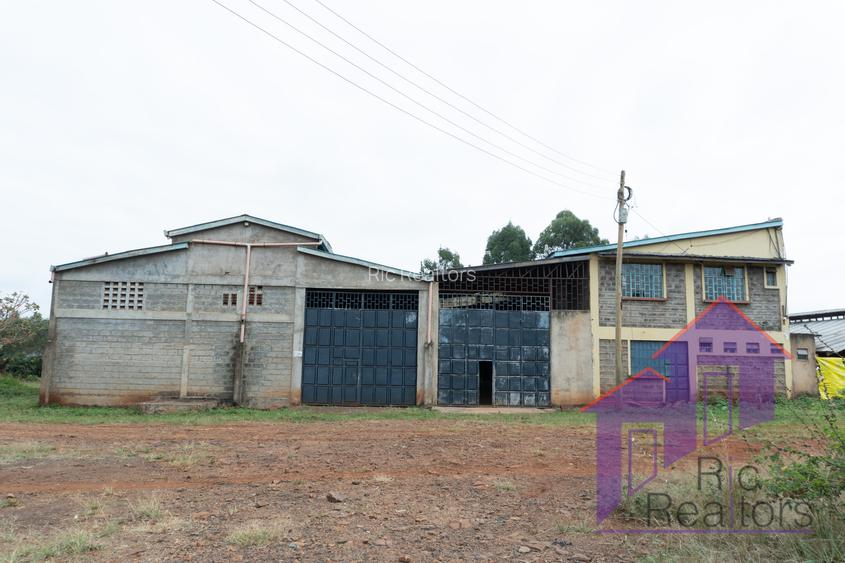 10,000 ft² Warehouse at Maragua Town