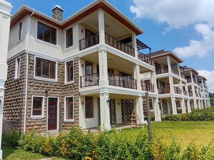 5 Bed Villa with En Suite at Migaa Golf Estate