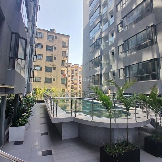 2 Bed Apartment with En Suite in Lavington