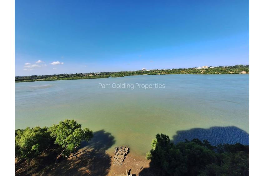 4 Bed Apartment with Backup Generator in Tudor