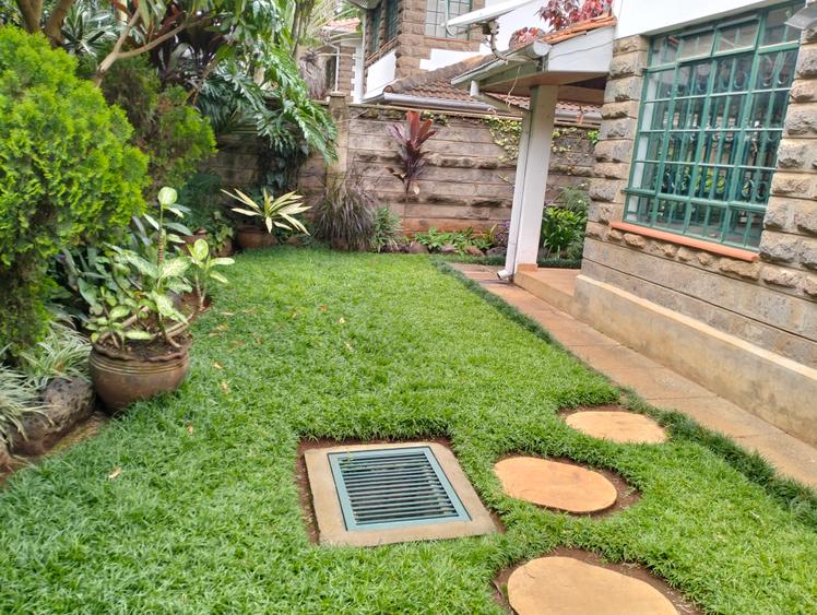 4 Bed Townhouse with En Suite in Lavington