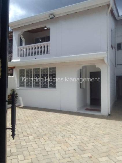 4 Bed Townhouse with En Suite in Lavington