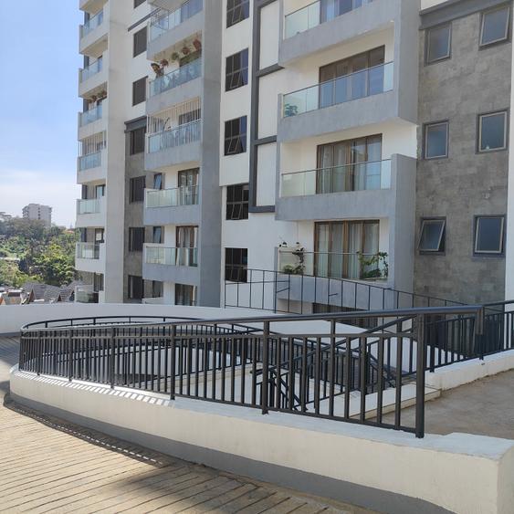 Serviced 3 Bed Apartment with En Suite at Hatheru Road