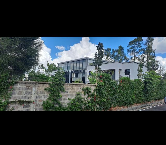 10 Bed Townhouse with En Suite at Karen