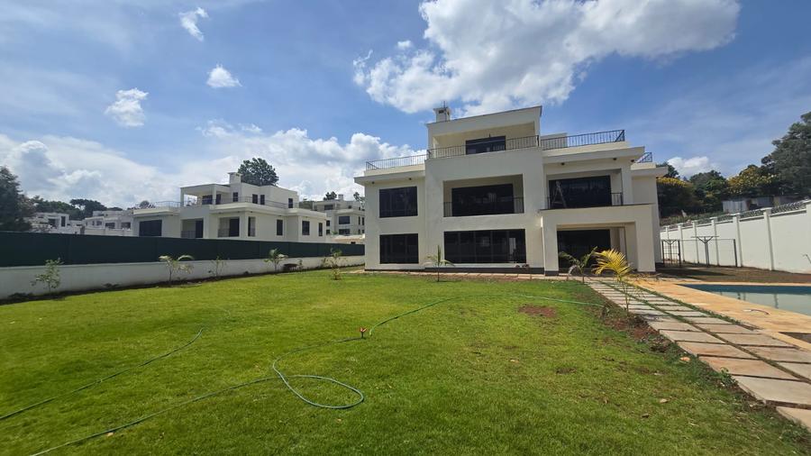 5 Bed House with En Suite in Loresho