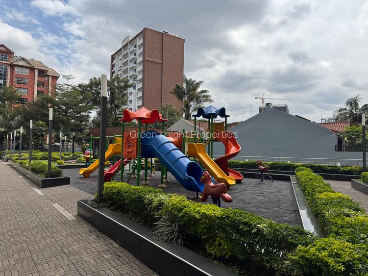 Serviced 3 Bed Apartment with En Suite in Kileleshwa