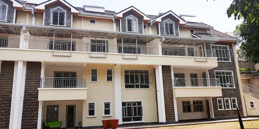 3 Bed Townhouse with En Suite in Runda