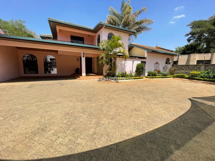 4 Bed Townhouse with En Suite at Convent Drive