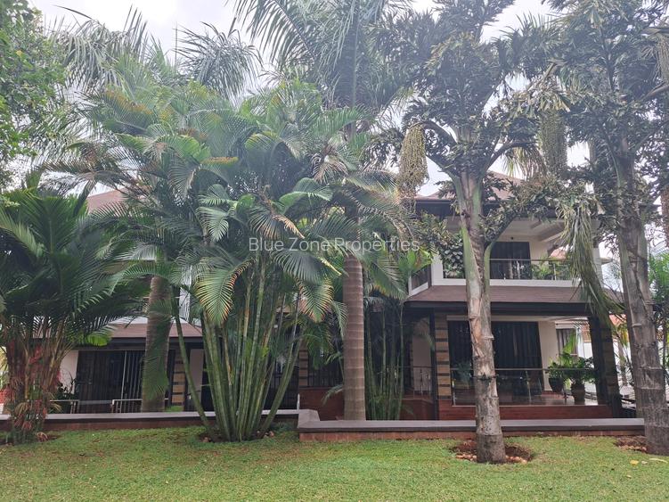 Serviced 2 Bed Apartment with En Suite at Runda