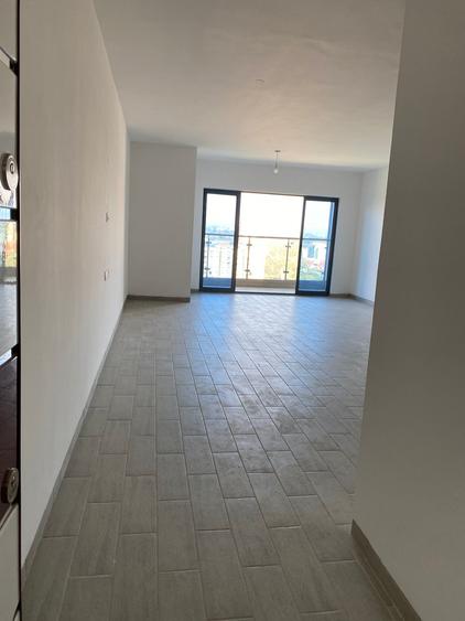 2 Bed Apartment with En Suite at Hundreds Streets