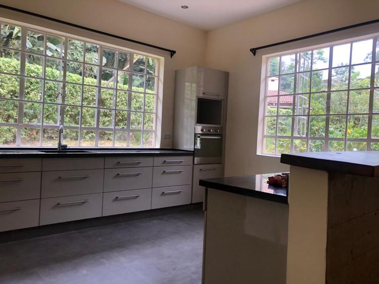 3 Bed House with En Suite in Ridgeways - Ansicht 5