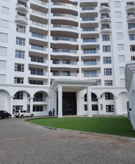 3 Bed Apartment with En Suite in Parklands