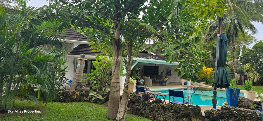 2 Bed Villa with En Suite at Mtwapa La-Marina