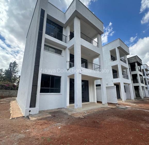 4 Bed Townhouse with En Suite in Lavington