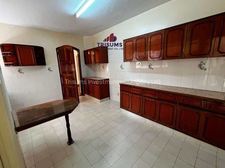 3 Bed Apartment with En Suite at Westland