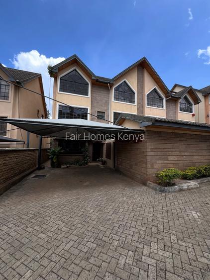 5 Bed Townhouse with En Suite at Convent Drive