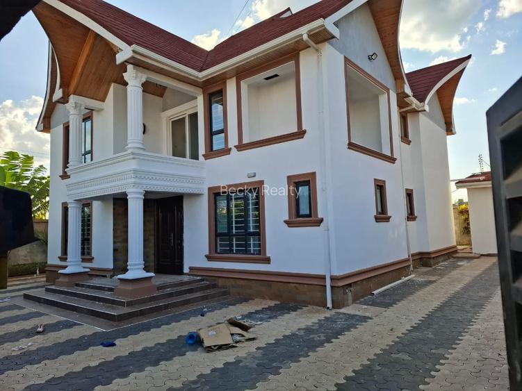 5 Bed House with En Suite at Karuguru