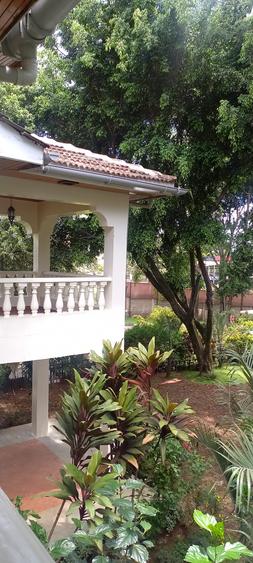 5 Bed Townhouse with En Suite in Lavington