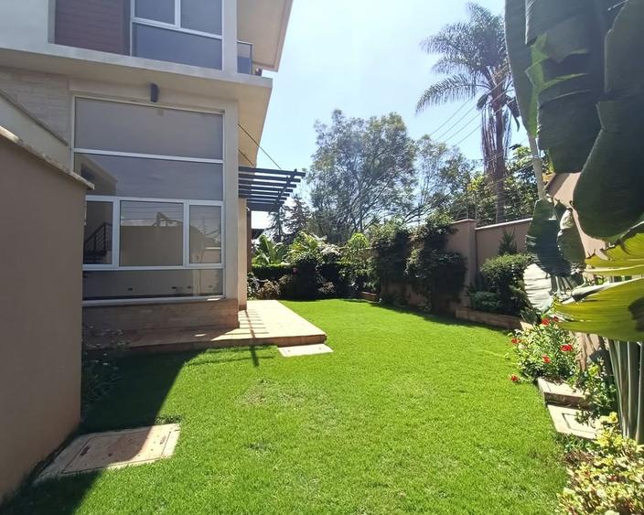 5 Bed Townhouse with En Suite at Kabasiran Avenue