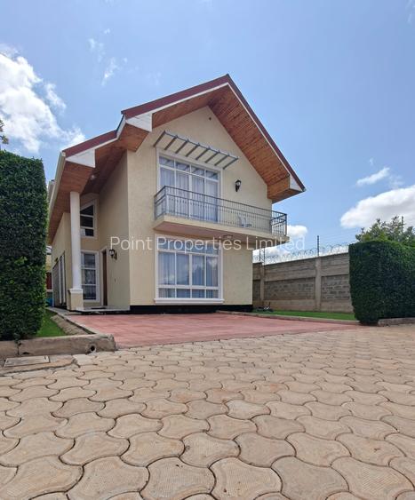 4 Bed Townhouse with En Suite in Kitengela