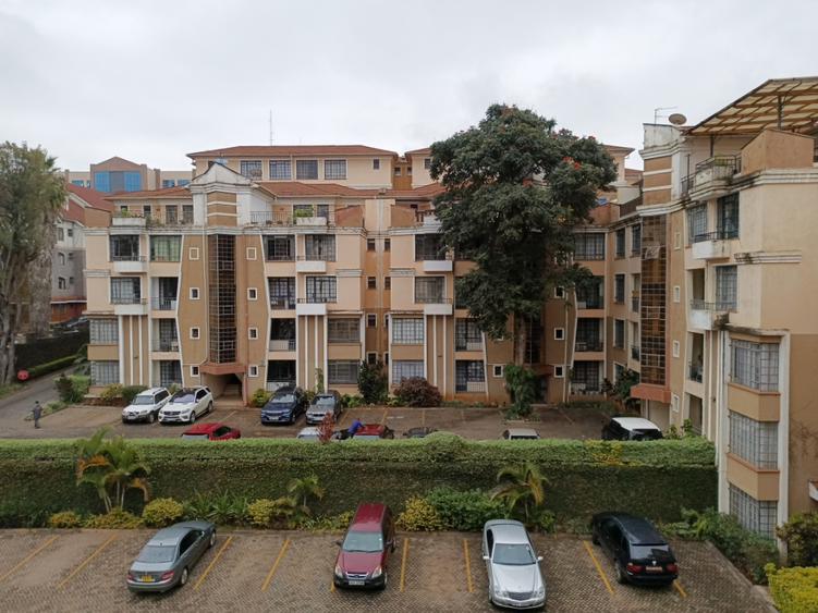 3 Bed Apartment with En Suite at Riverside Drive