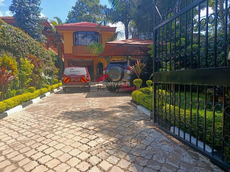 4 Bed House with En Suite in Westlands Area