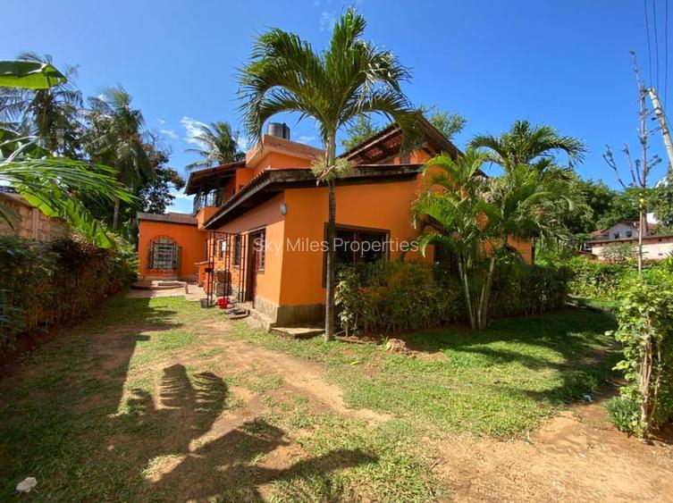 6 Bed Villa with En Suite at Posta Mtwapa