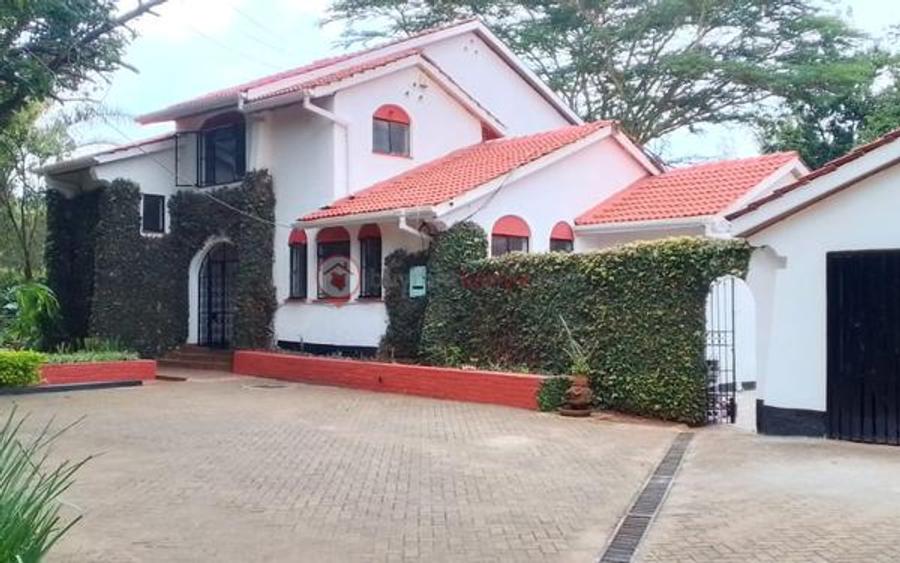 4 Bed House with En Suite at Runda