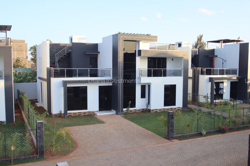 5 Bed House with En Suite in Ruiru