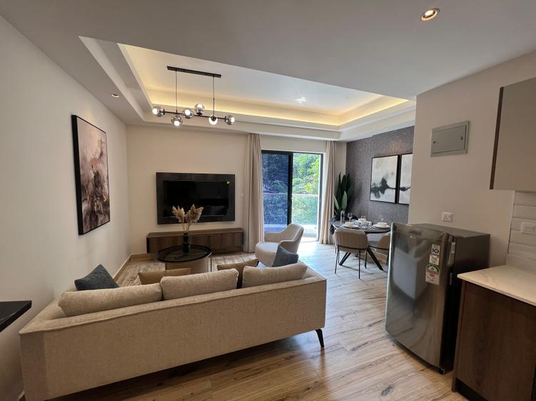 Serviced 2 Bed Apartment with En Suite at Riverside Drive Serviced 2 Bed Apartment with En Suite at Riverside Drive
