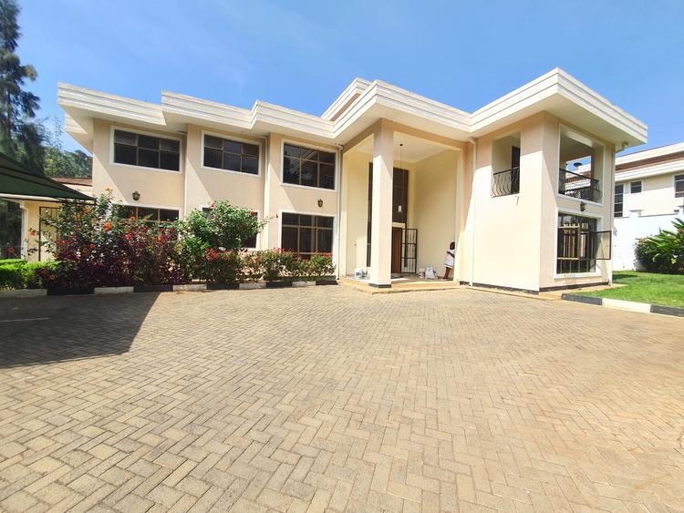6 Bed Villa with En Suite at Westlands 6 Bed Villa with En Suite at Westlands