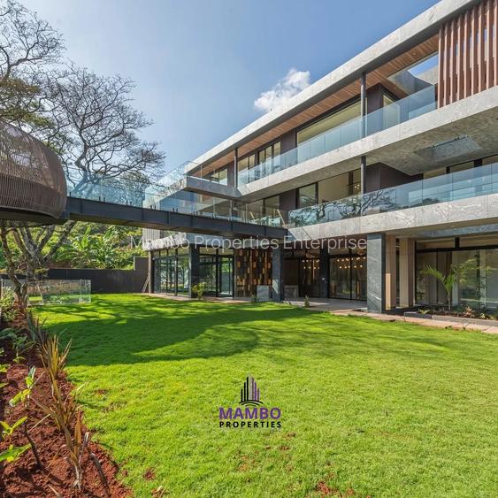 5 Bed House with En Suite at Saunders Close