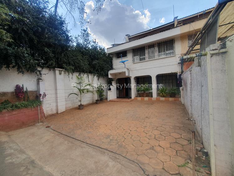 3 Bed Townhouse with En Suite in Parklands