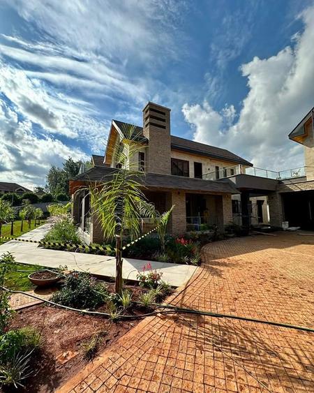 5 Bed House with En Suite at Runda Mumwe