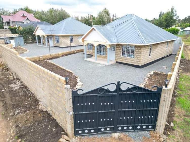 3 Bed House with En Suite at Magadi Road