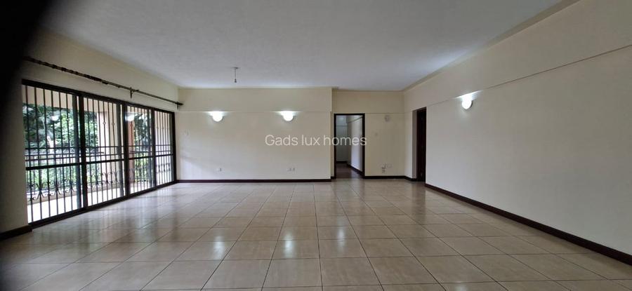 4 Bed Apartment with En Suite at Brookside