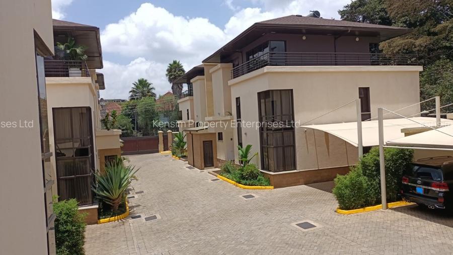 5 Bed Townhouse with En Suite in Lavington