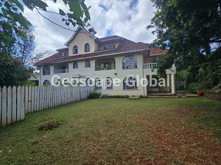 4 Bed House with En Suite in Runda