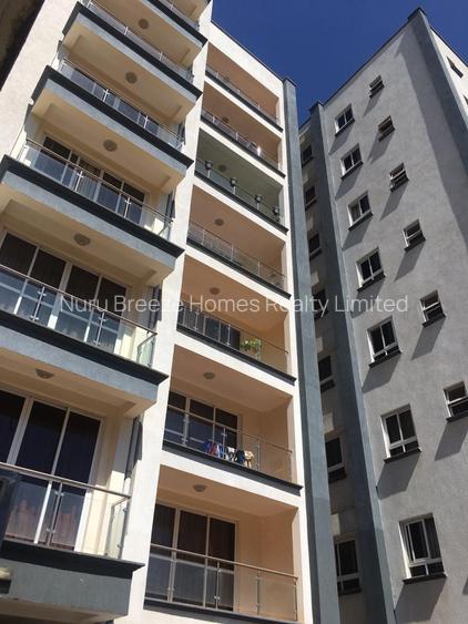 3 Bed Apartment with En Suite in Riverside