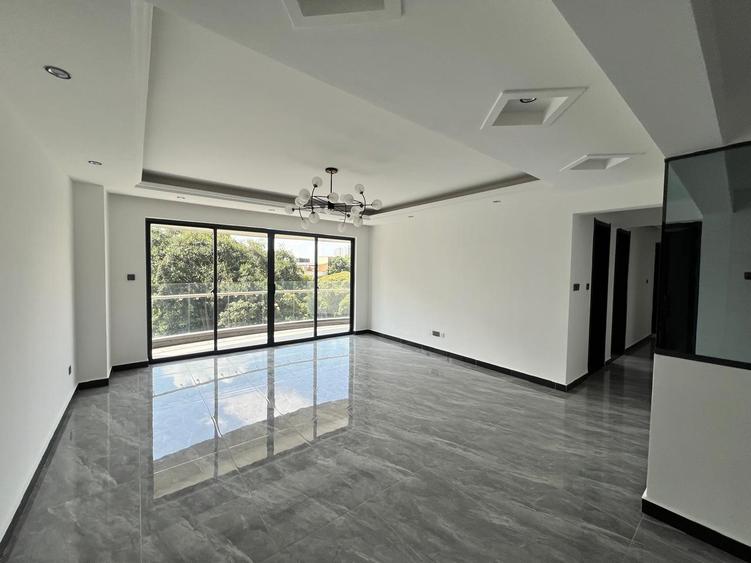 4 Bed Apartment with En Suite in Lavington