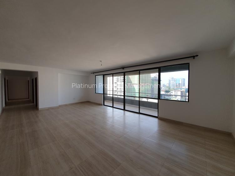 4 Bed Apartment with En Suite in Parklands