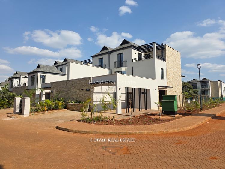 4 Bed House with Swimming Pool in Runda